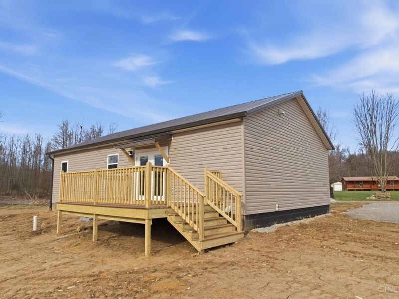 385 Silver Lane, Winchester, OH 45697 Photo 4