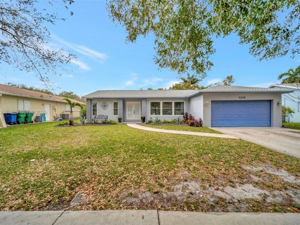 5137 SW 87th Ter , Cooper City, FL 33328