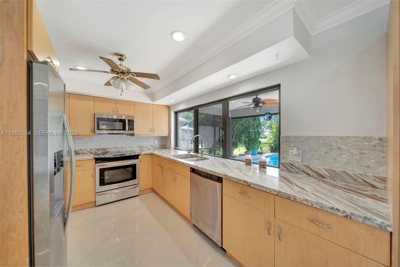 5137 SW 87th Ter, Cooper City, FL 33328 Photo