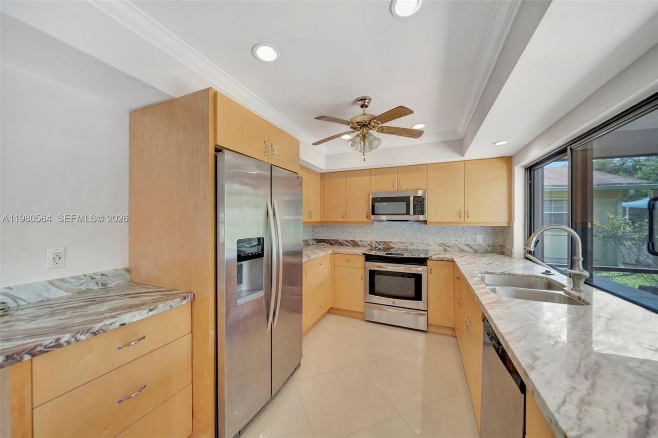 5137 SW 87th Ter, Cooper City, FL 33328 Photo