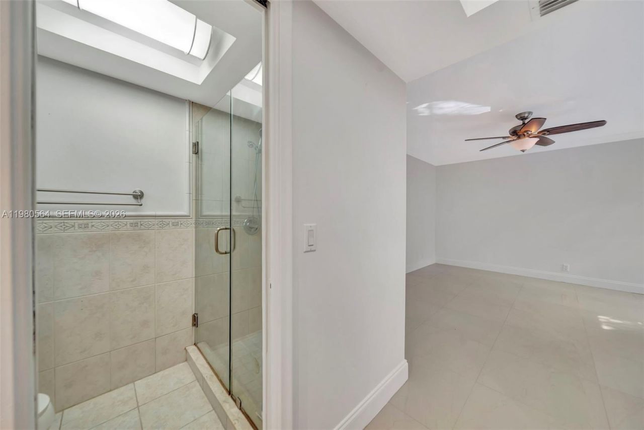 5137 SW 87th Ter, Cooper City, FL 33328 Photo