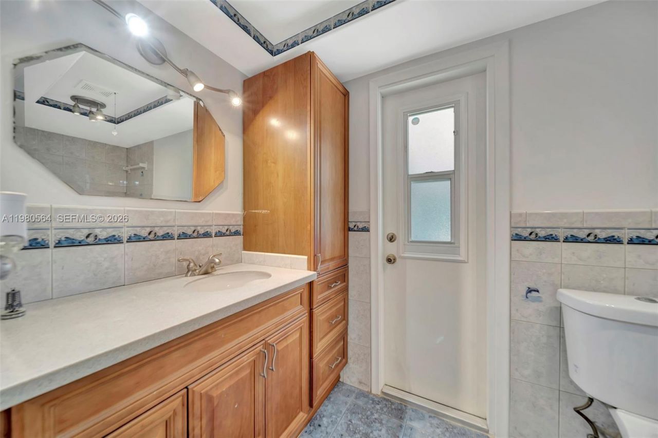 5137 SW 87th Ter, Cooper City, FL 33328 Photo