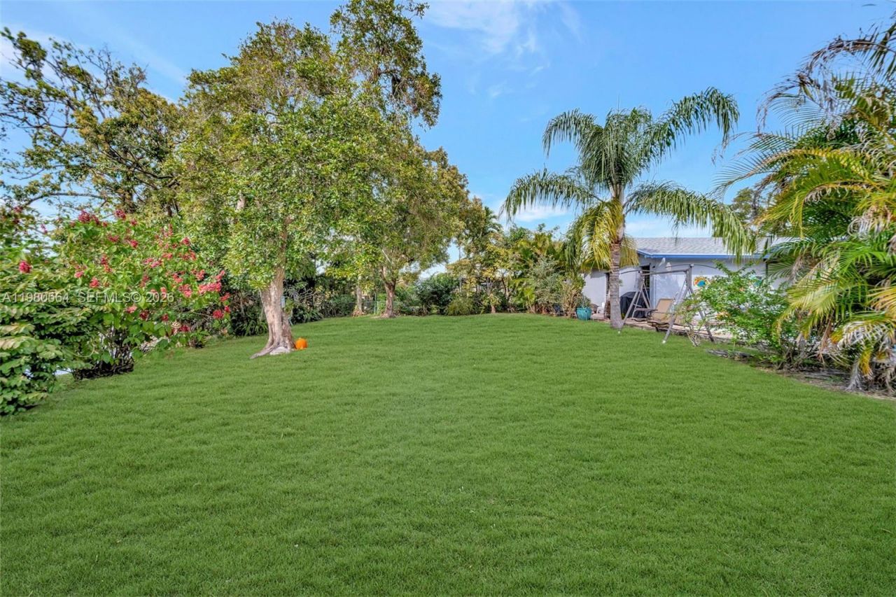 5137 SW 87th Ter, Cooper City, FL 33328 Photo