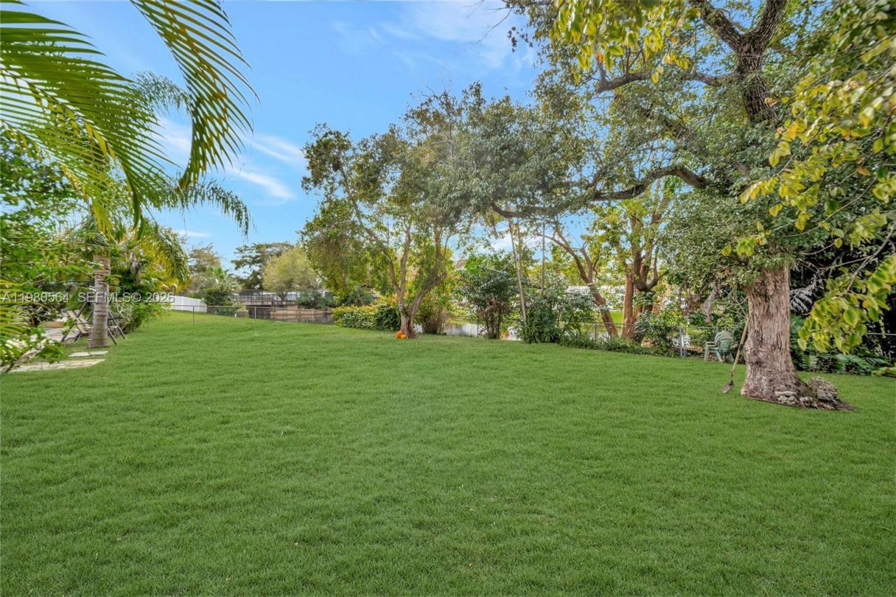 5137 SW 87th Ter, Cooper City, FL 33328 Photo