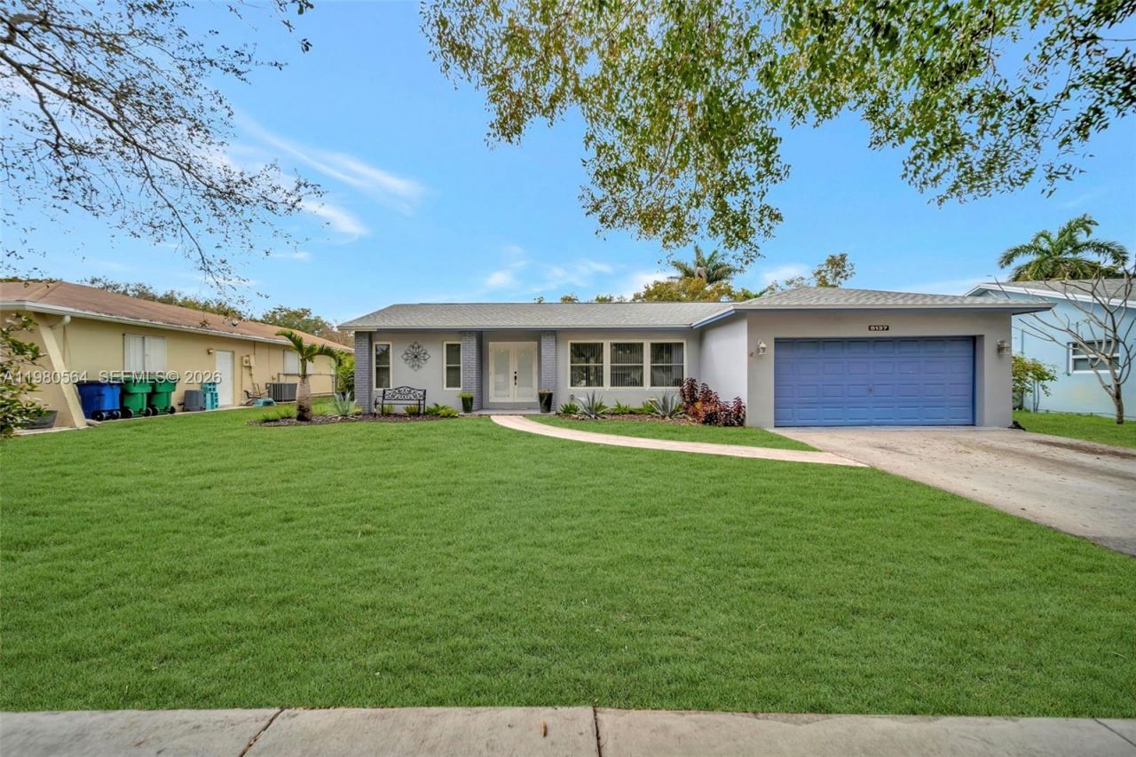 5137 SW 87th Ter, Cooper City, FL 33328 Photo