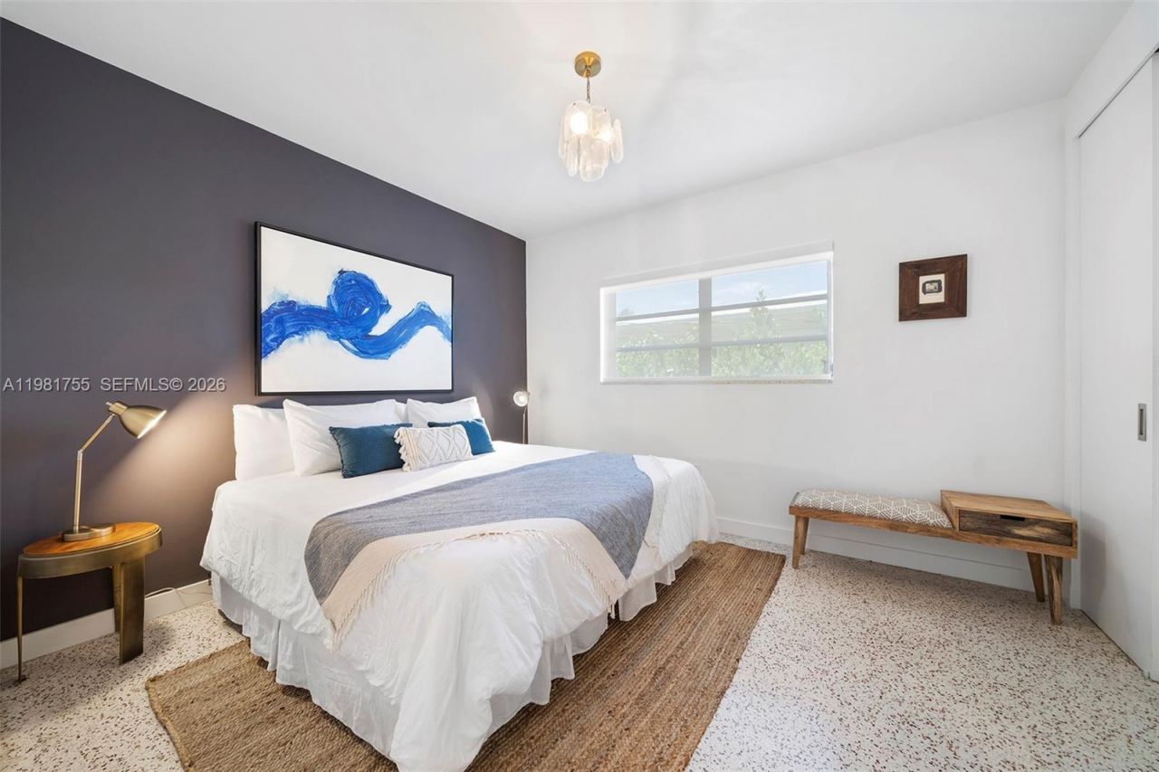 365 N Shore Dr , Miami Beach, FL 33141 Photo