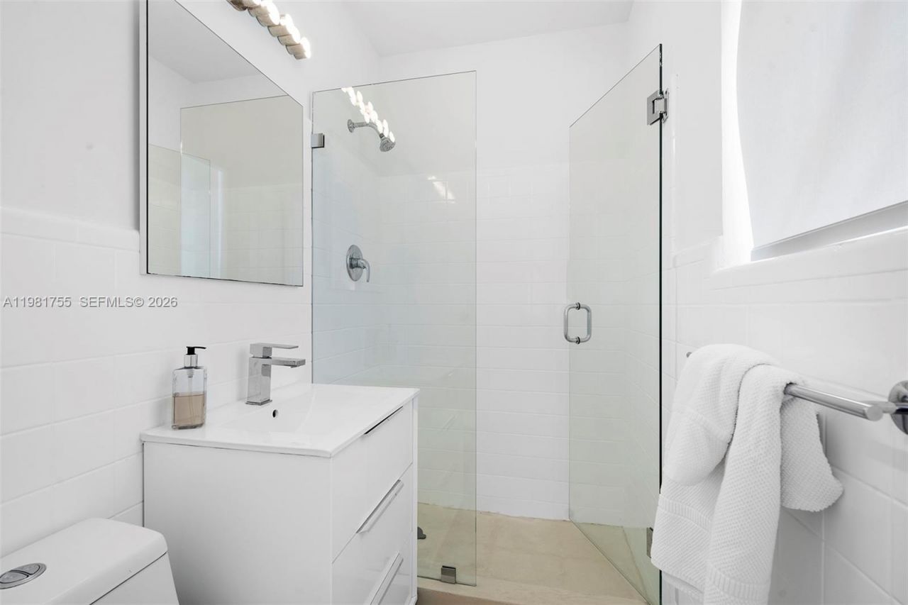 365 N Shore Dr , Miami Beach, FL 33141 Photo