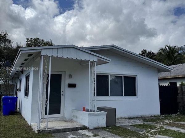 1230 NW 8th Ct , Unit A, Miami, FL 33136