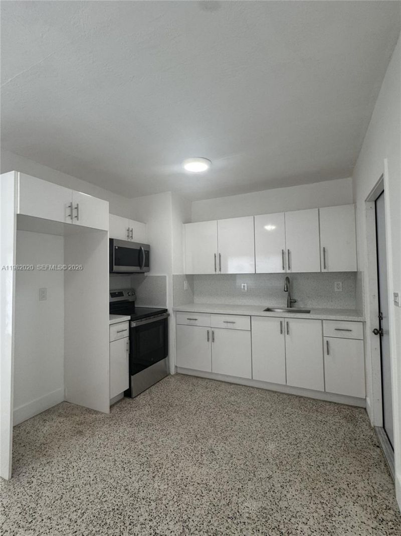 1230 NW 8th Ct , Unit A, Miami, FL 33136 Photo