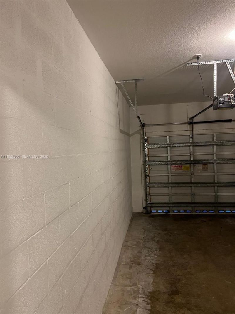 2574 Centergate Dr , Unit 201, Miramar, FL 33025 Photo