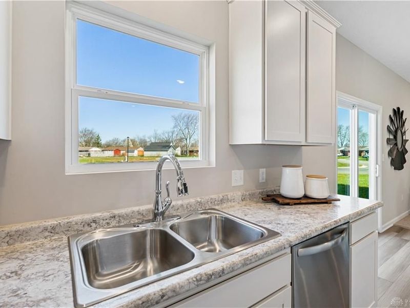 1502 Arrowhead Drive, Piqua, OH 45356 Photo 8