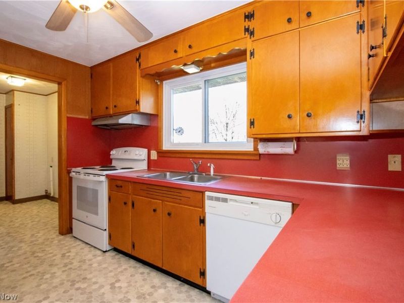 174 W 2nd Street, Perrysville, OH 44864 Photo 11