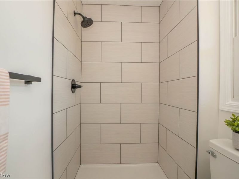 781 Leeman Drive, New Franklin, OH 44319 Photo 16