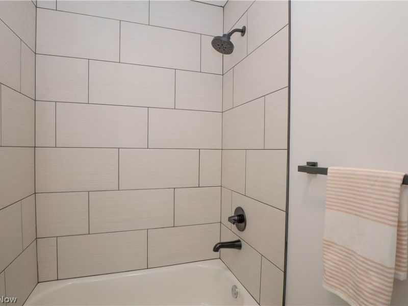 781 Leeman Drive, New Franklin, OH 44319 Photo 20