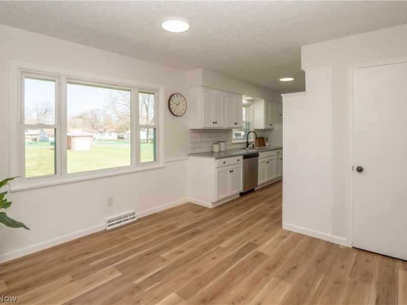 781 Leeman Drive, New Franklin, OH 44319 Photo 8