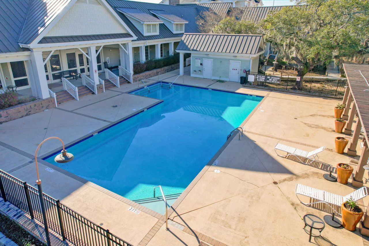 2244 Ashley Crossing Drive Photo 10