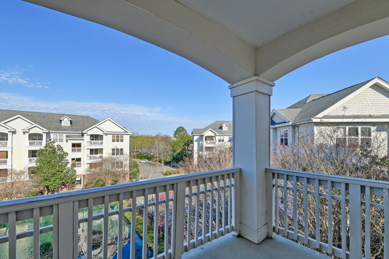 2244 Ashley Crossing Drive Photo 26