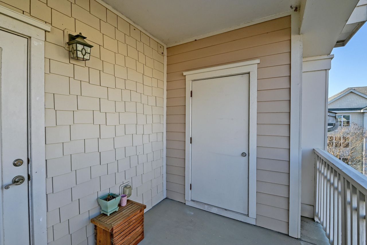 2244 Ashley Crossing Drive Photo 27