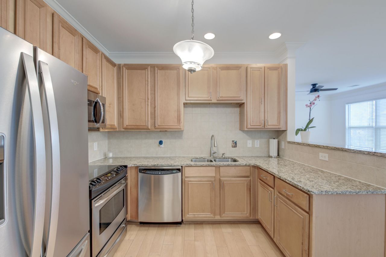 2244 Ashley Crossing Drive Photo 30