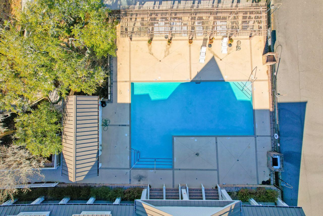 2244 Ashley Crossing Drive Photo 34