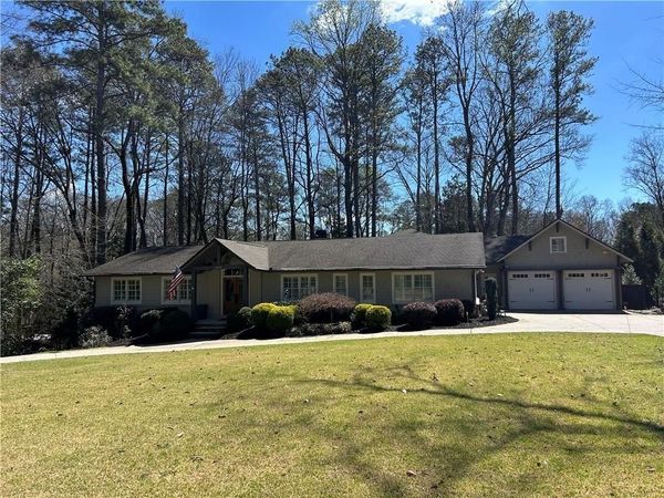3848 Clubland Drive, Marietta, GA 30068