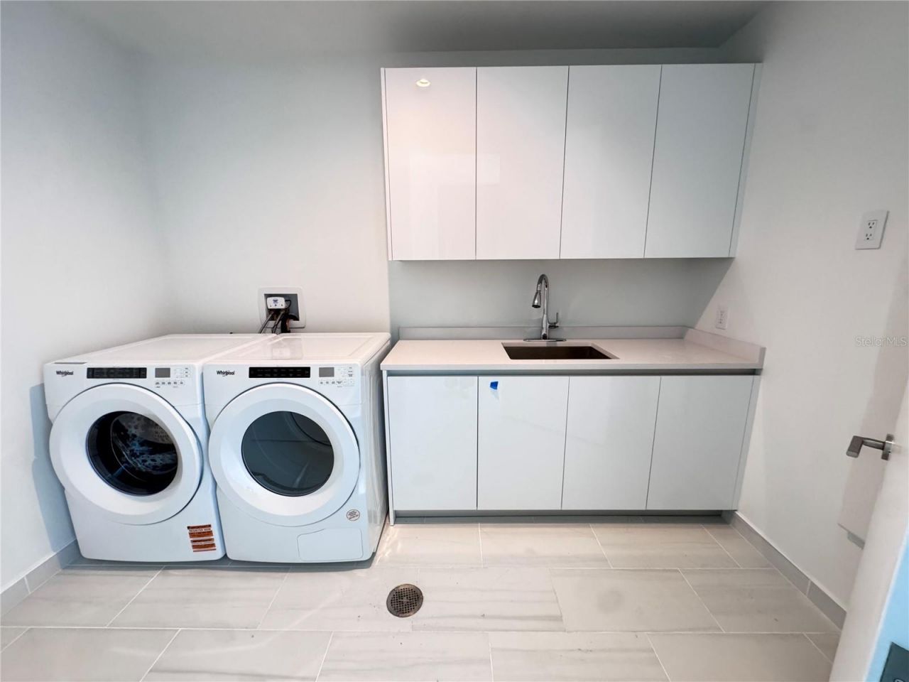 400 Central Avenue, Unit 4102, Saint Petersburg, FL 33701 Photo