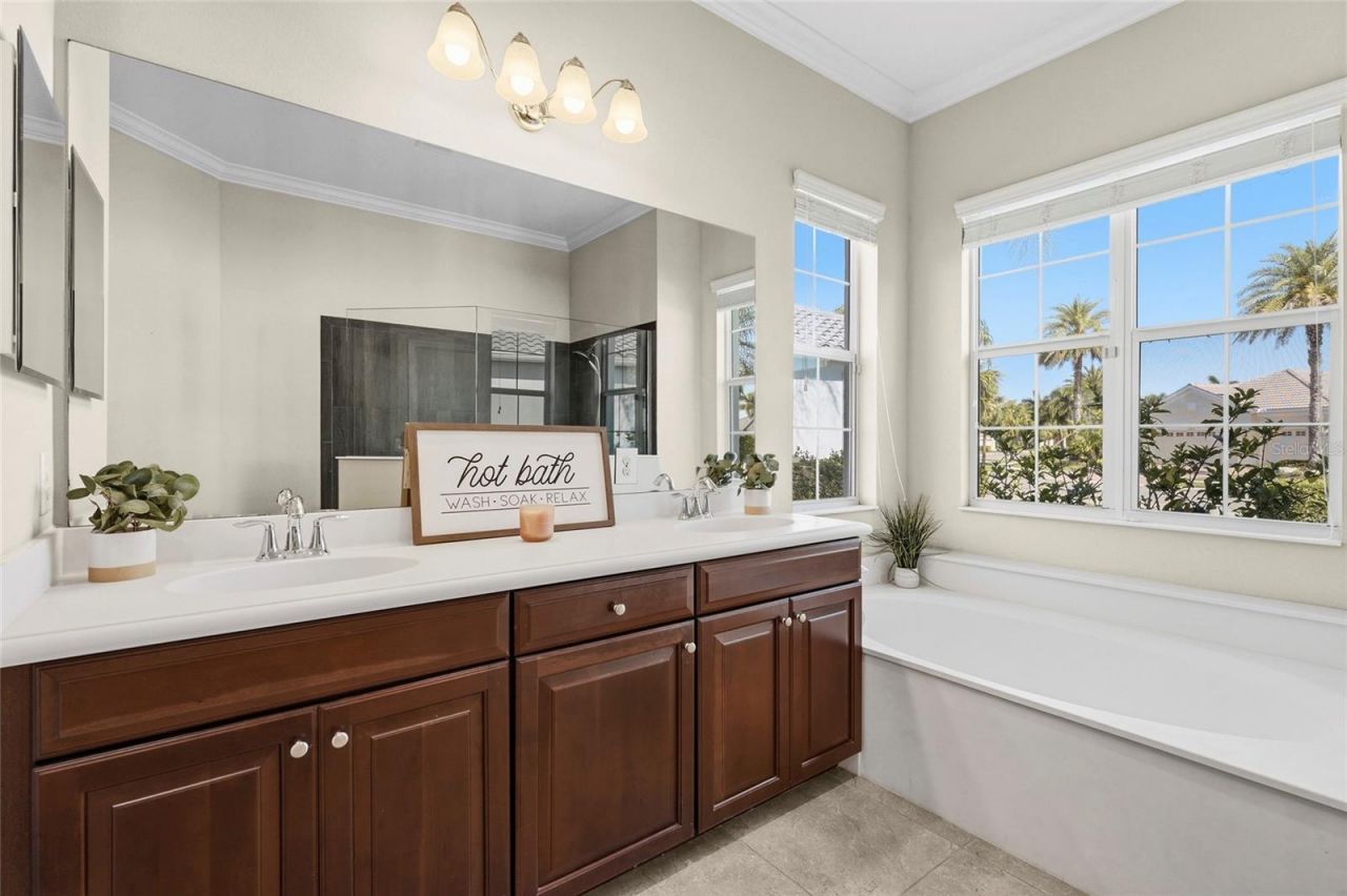 357 Marsh Creek Road, Venice, FL 34292 Photo