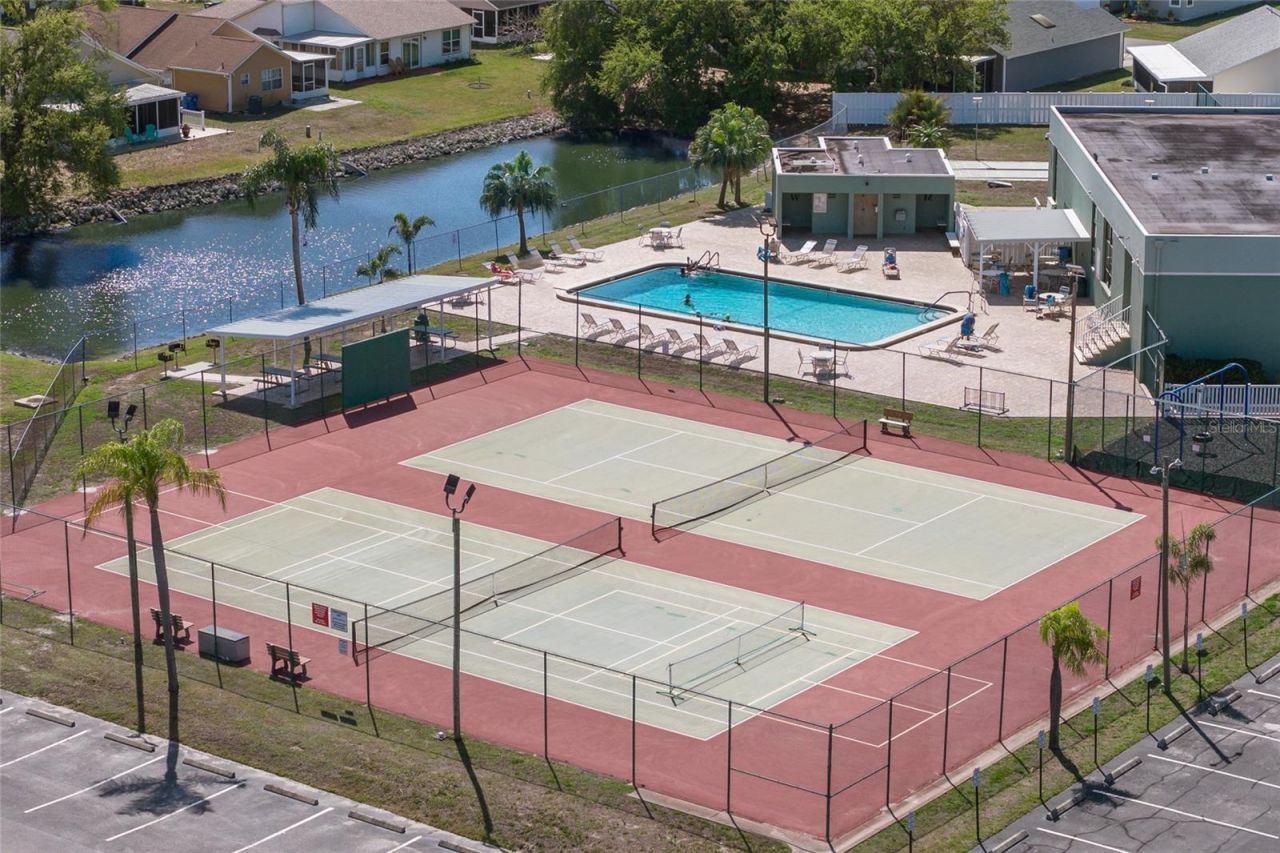 3949 38th Street W, Bradenton, FL 34205 Photo