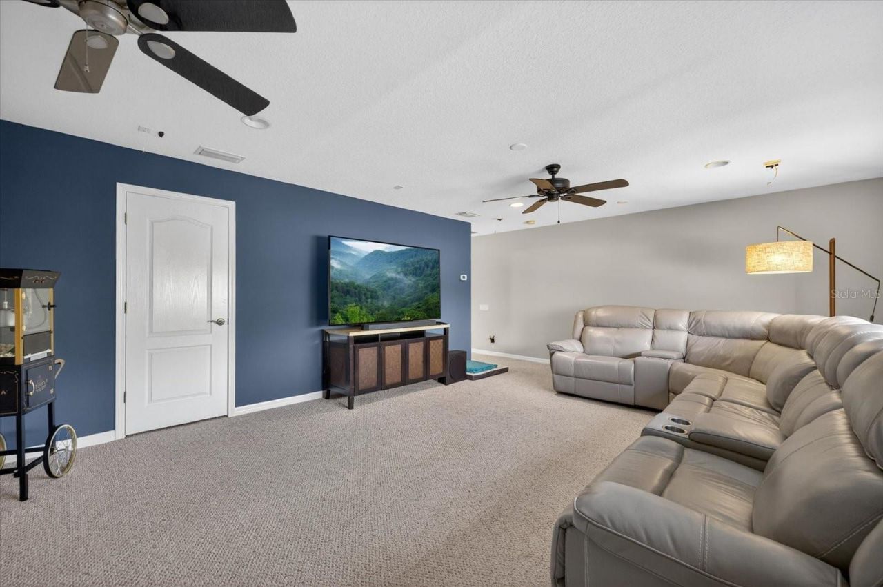 3185 Burberry Street, Tarpon Springs, FL 34688 Photo