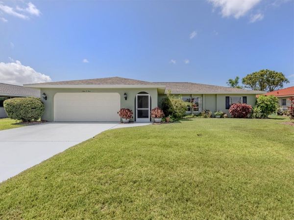 904 S GONDOLA DRIVE, VENICE, FL 34293