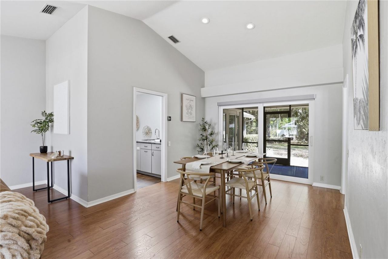 833 NW 45th Terrace, Gainesville, FL 32605 Photo