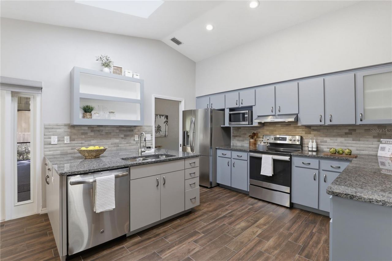 833 NW 45th Terrace, Gainesville, FL 32605 Photo