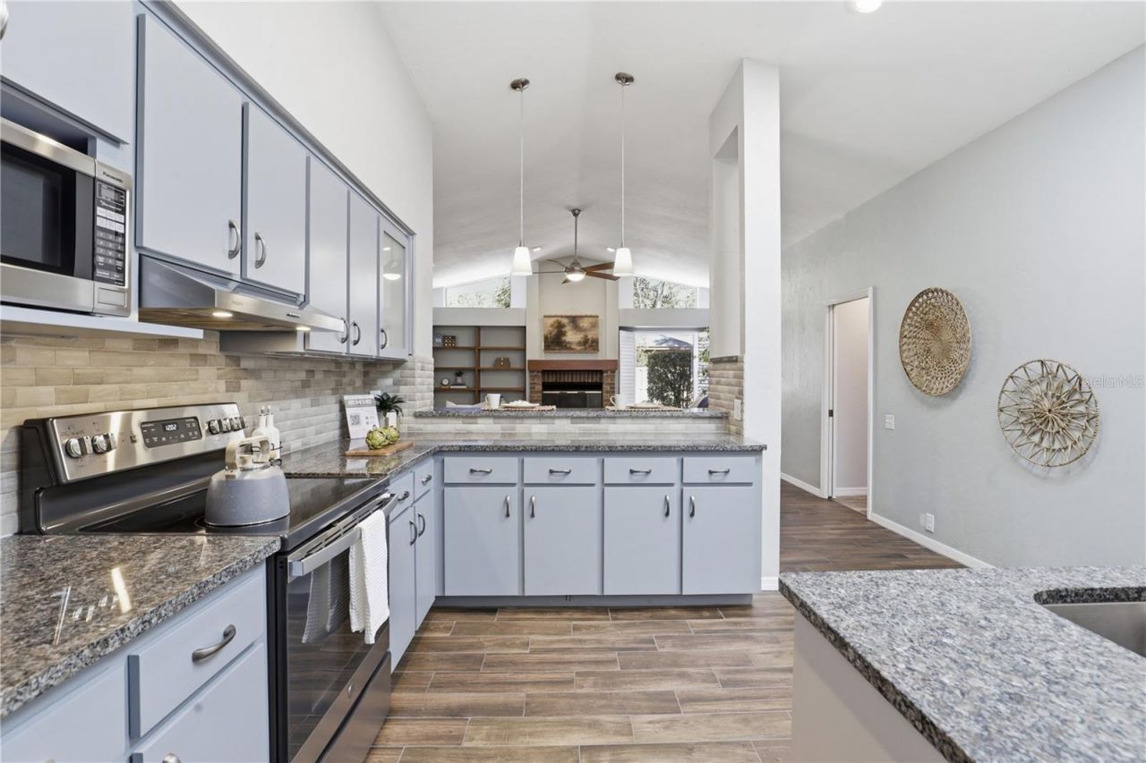 833 NW 45th Terrace, Gainesville, FL 32605 Photo