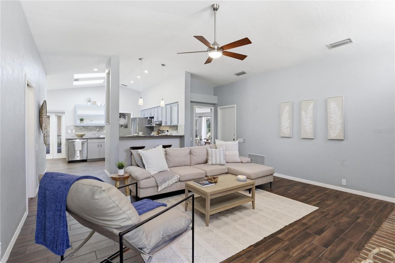 833 NW 45th Terrace, Gainesville, FL 32605 Photo