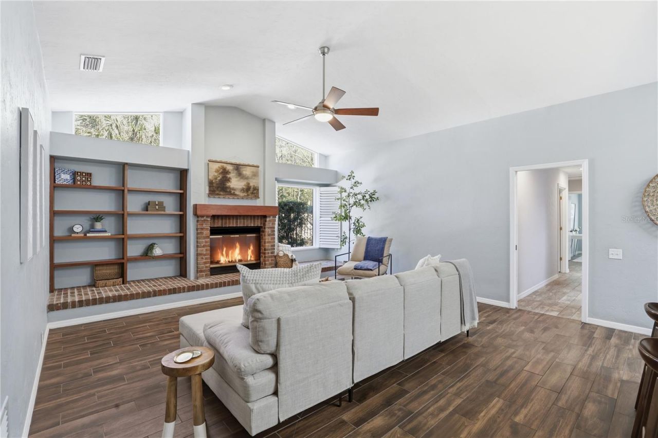 833 NW 45th Terrace, Gainesville, FL 32605 Photo