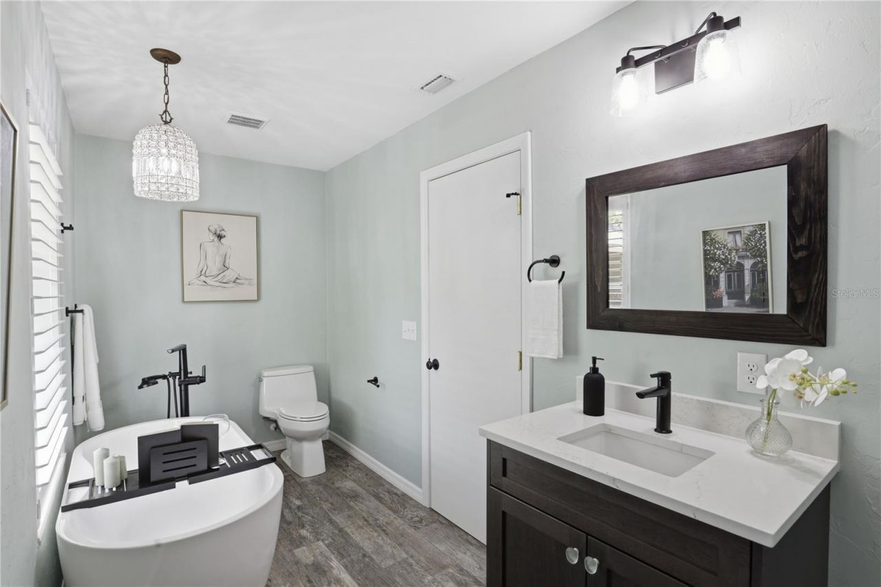 833 NW 45th Terrace, Gainesville, FL 32605 Photo