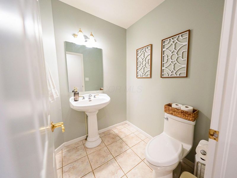 275 Cobble Pond Road , Zanesville, OH 43701 Photo 11