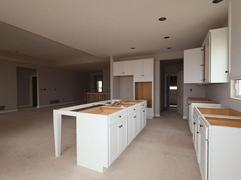 365 Fawn Valley Place, Galena, OH 43021 Photo 5