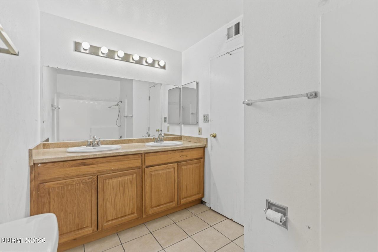 861 Nutmeg Place, Unit 1, Reno, NV 89502 Photo