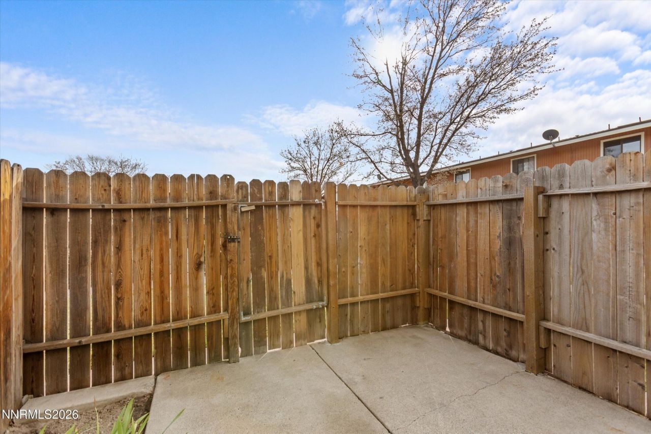 861 Nutmeg Place, Unit 1, Reno, NV 89502 Photo