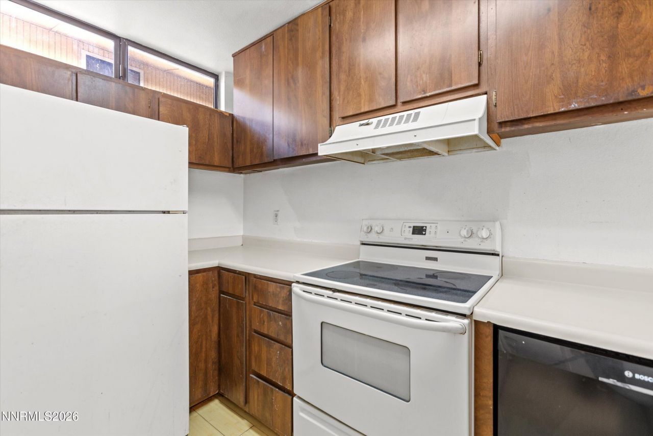 861 Nutmeg Place, Unit 1, Reno, NV 89502 Photo