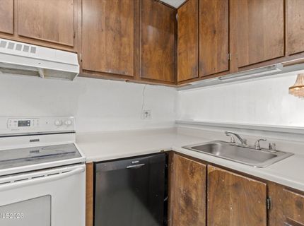 861 Nutmeg Place, Unit 1, Reno, NV 89502 Photo