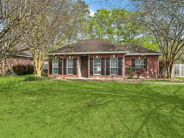 39350 BROOKFIELD Drive , Ponchatoula, LA 70454