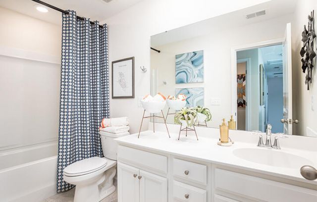 549 Red Monarch Way Photo 2