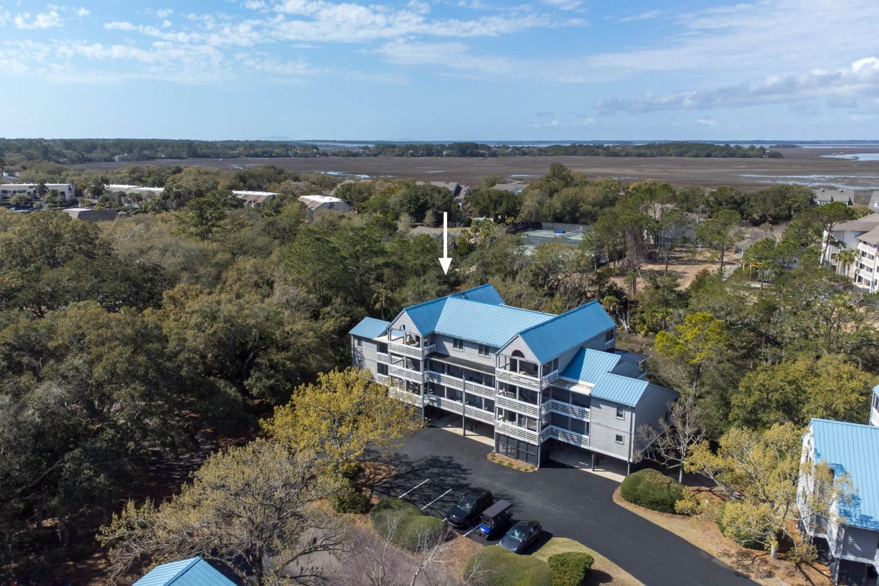 2402 Racquet Club Drive Photo 44