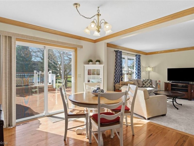 1572 Augusta Avenue , Brunswick, OH 44212 Photo 6