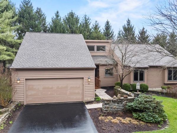 21 Fallen Branch, Blue Ash, OH 45241