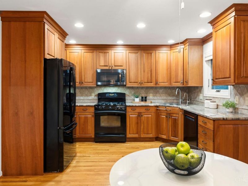 21 Fallen Branch, Blue Ash, OH 45241 Photo 13