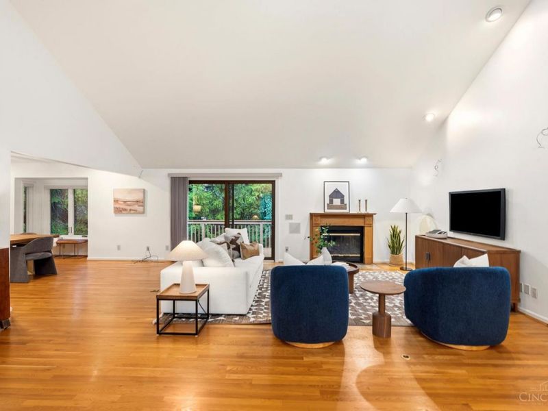 21 Fallen Branch, Blue Ash, OH 45241 Photo 5