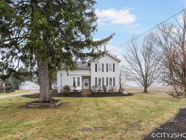 12201 Sparta Avenue NW, Sparta, MI 49345